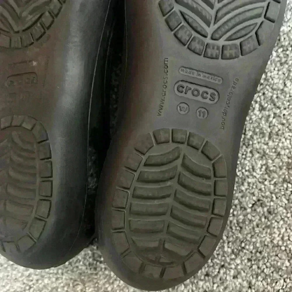 Croc Black Mary Janes Size W 11 - Picture 3 of 4